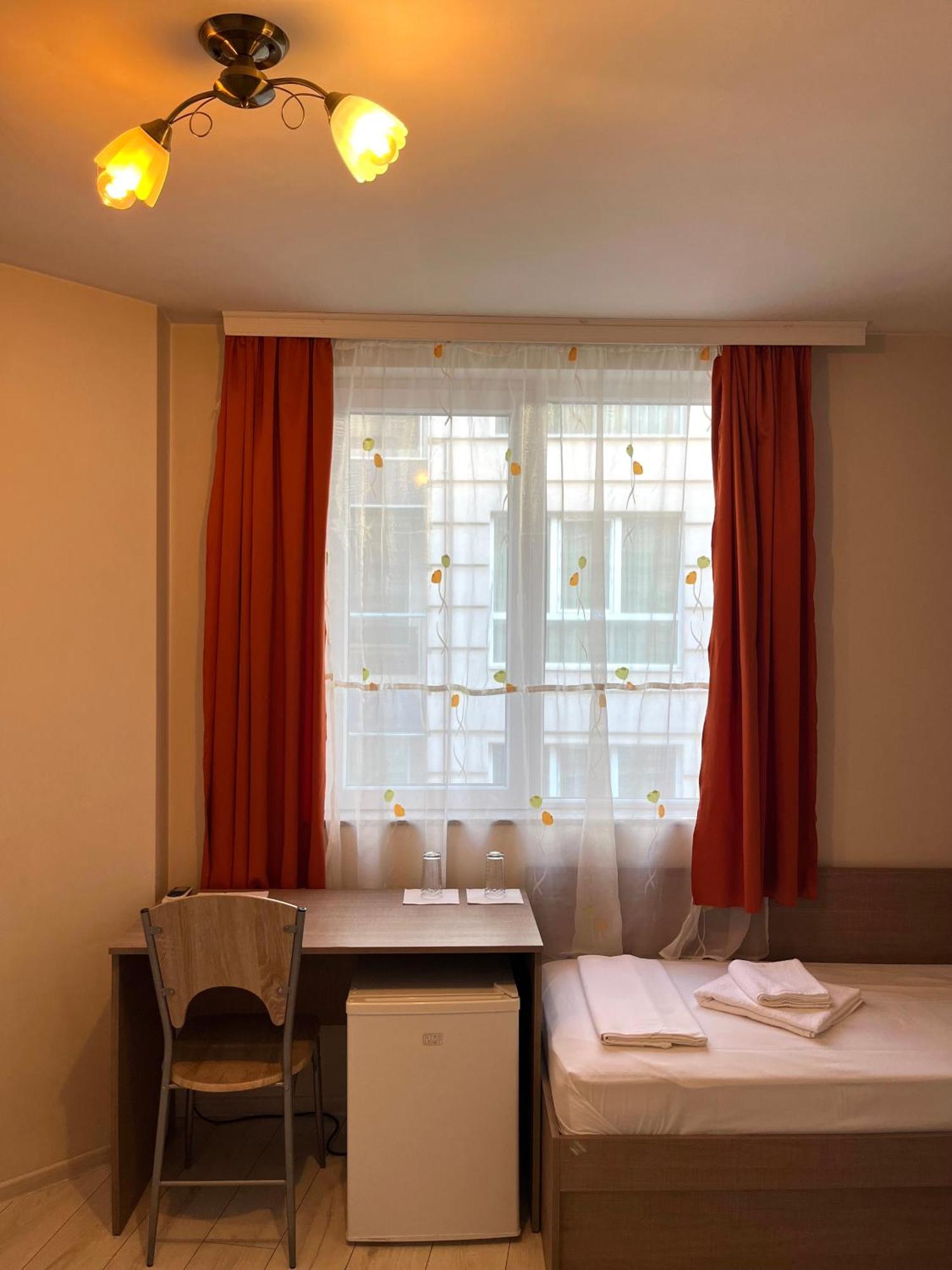 Хостел Атлас - Hostel Atlas 블라고에프그라드 외부 사진